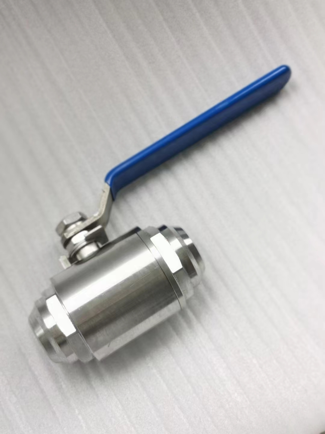 片式對焊鍛鋼球閥Q61F-2000WOG F316  1